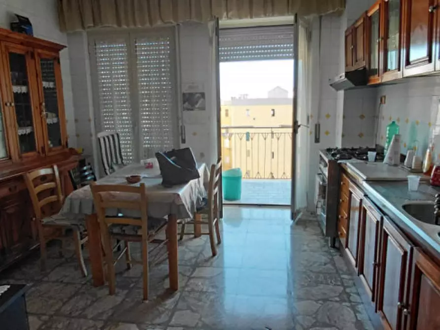 Immagine 13 di Appartamento in vendita  in via campania n.9 a Napoli