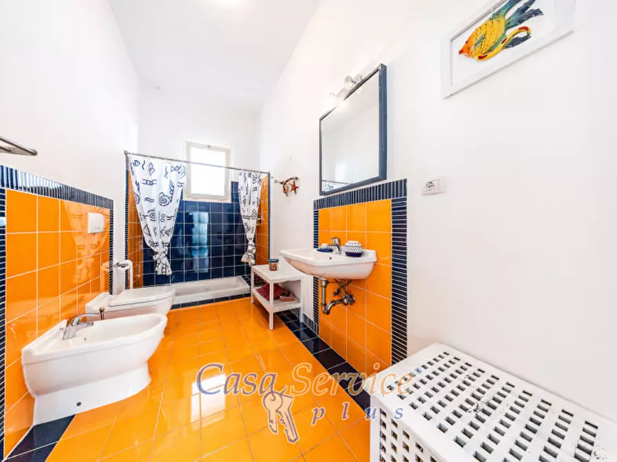 Immagine 14 di Villa in vendita  in Via degli Eroi a Ugento