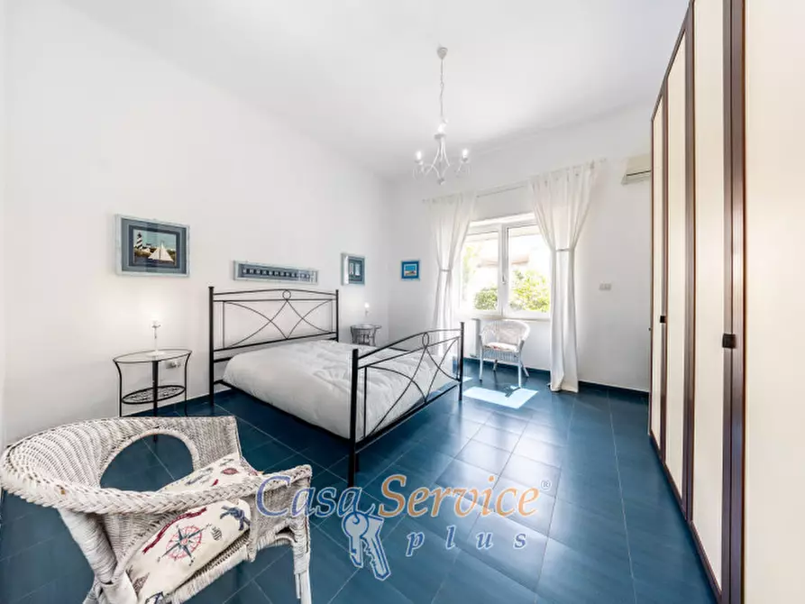 Immagine 16 di Villa in vendita  in Via degli Eroi a Ugento