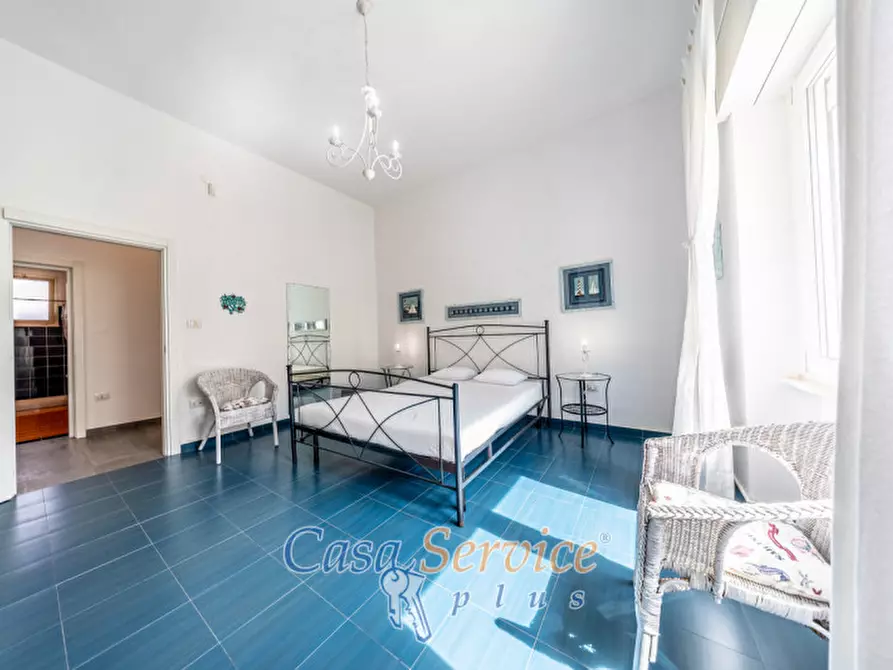 Immagine 26 di Villa in vendita  in Via degli Eroi a Ugento