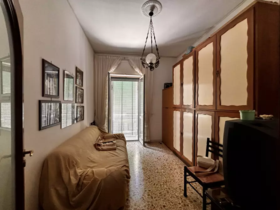 Immagine 4 di Appartamento in vendita  in via delle perle n°30 a Torre Del Greco