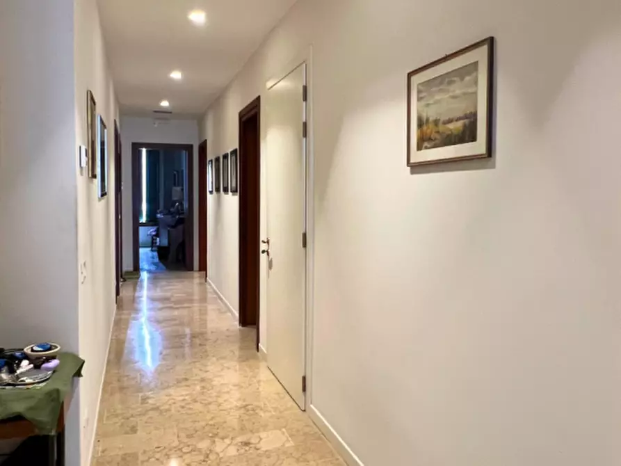 Immagine 23 di Appartamento in vendita  in Contrà Santi Apostoli a Vicenza