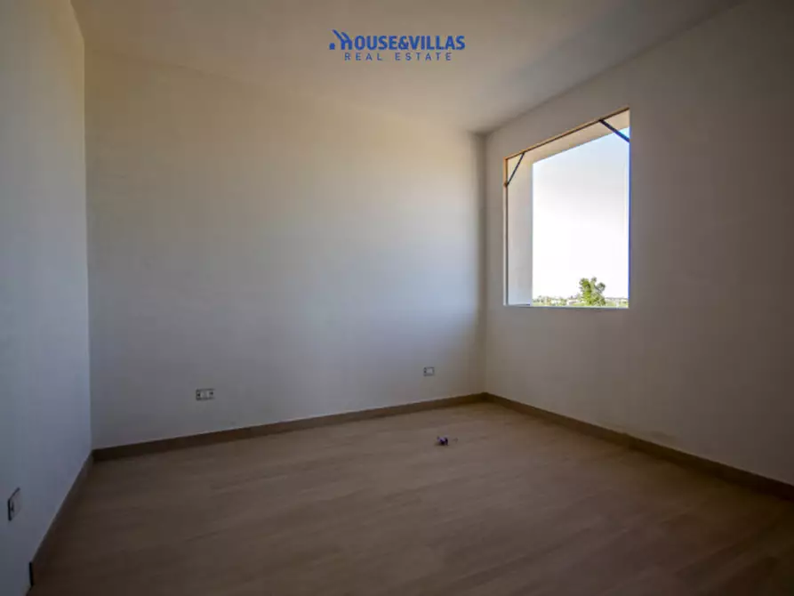 Immagine 11 di Appartamento in vendita  in Via Fontana a Avola
