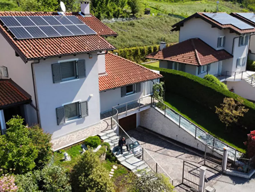 Immagine 1 di Villa in vendita  in VIA MARCONI a Cossombrato