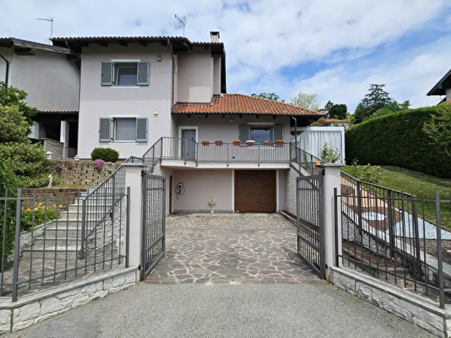 Immagine 2 di Villa in vendita  in VIA MARCONI a Cossombrato