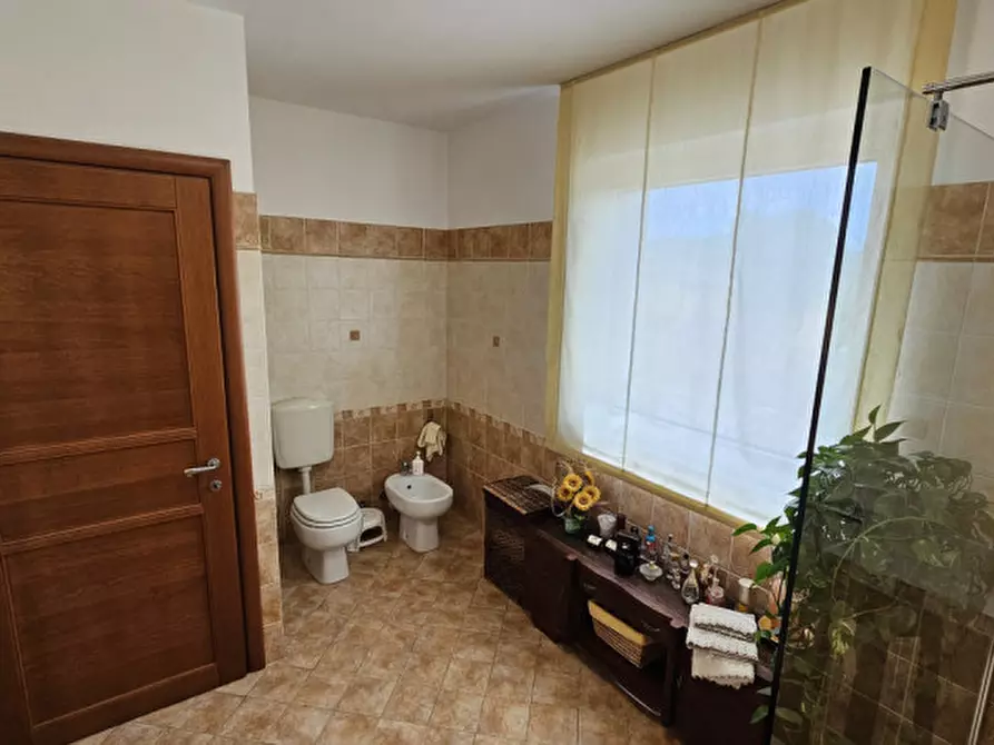 Immagine 20 di Villa in vendita  in VIA MARCONI a Cossombrato