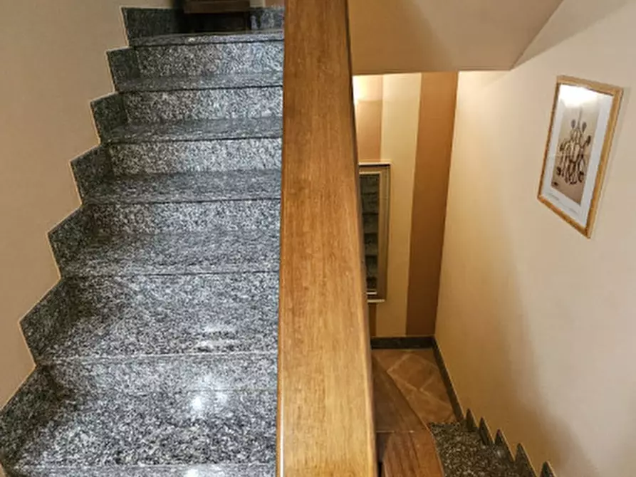 Immagine 21 di Villa in vendita  in VIA MARCONI a Cossombrato