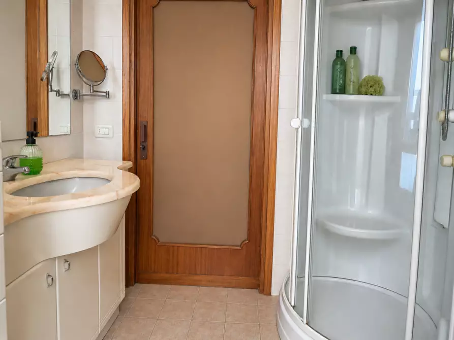 Immagine 2 di Appartamento in vendita  in VIA BUONARROTI 37 a Bassano Del Grappa