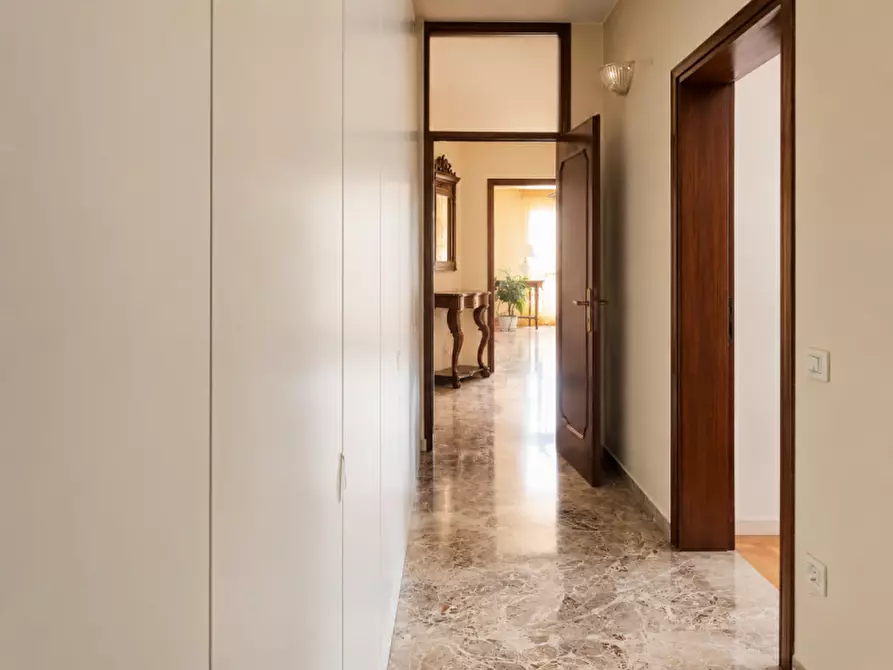 Immagine 10 di Appartamento in vendita  in VIA BUONARROTI 37 a Bassano Del Grappa