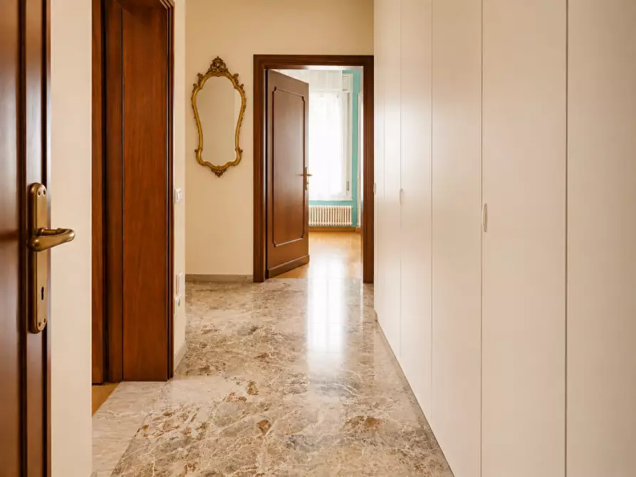 Immagine 11 di Appartamento in vendita  in VIA BUONARROTI 37 a Bassano Del Grappa