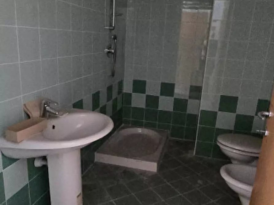Immagine 3 di Ufficio in vendita  in Via Mengolina a Faenza