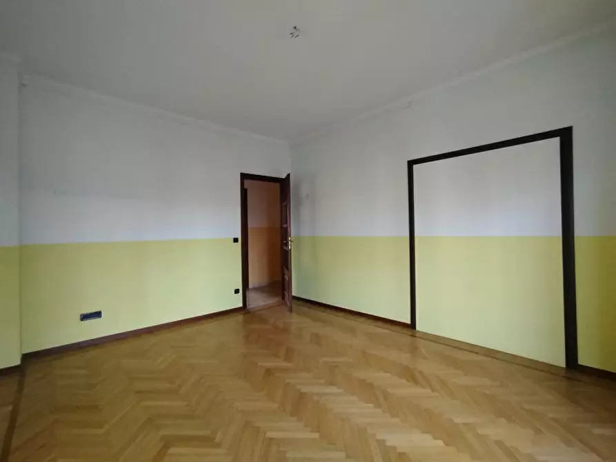 Immagine 12 di Appartamento in vendita  in Corso Galileo Ferraris 4 a Chivasso
