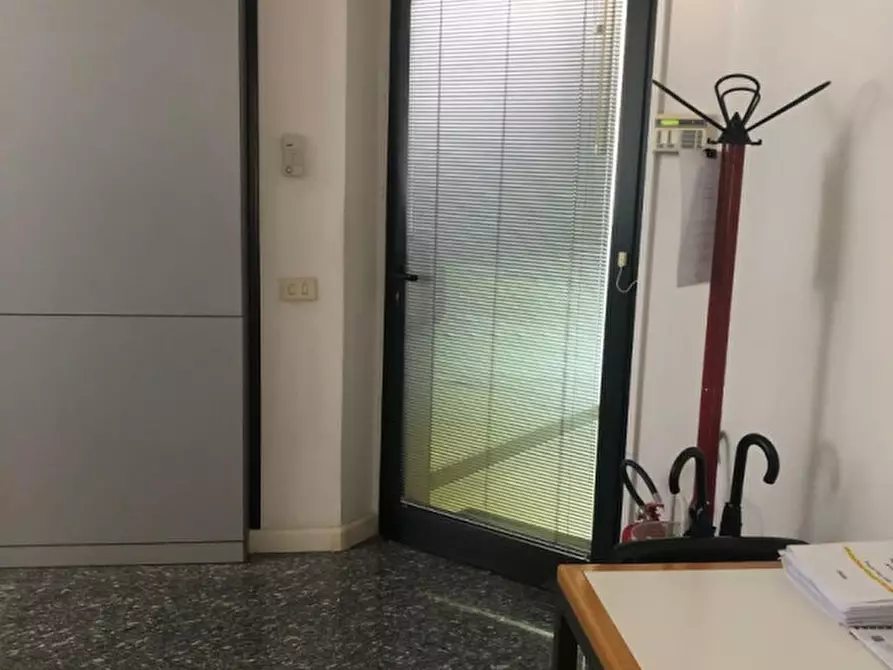 Immagine 1 di Ufficio in vendita  in VIA STORLATO a Padova