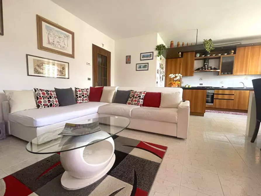 Immagine 2 di Appartamento in vendita  in Via villa del bosco a Pontelongo