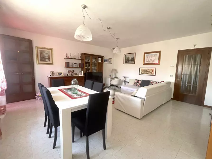 Immagine 6 di Appartamento in vendita  in Via villa del bosco a Pontelongo