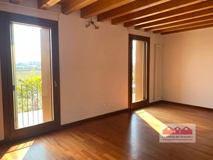 Immagine 8 di Casa bifamiliare in vendita  in Via Fornace a Costabissara