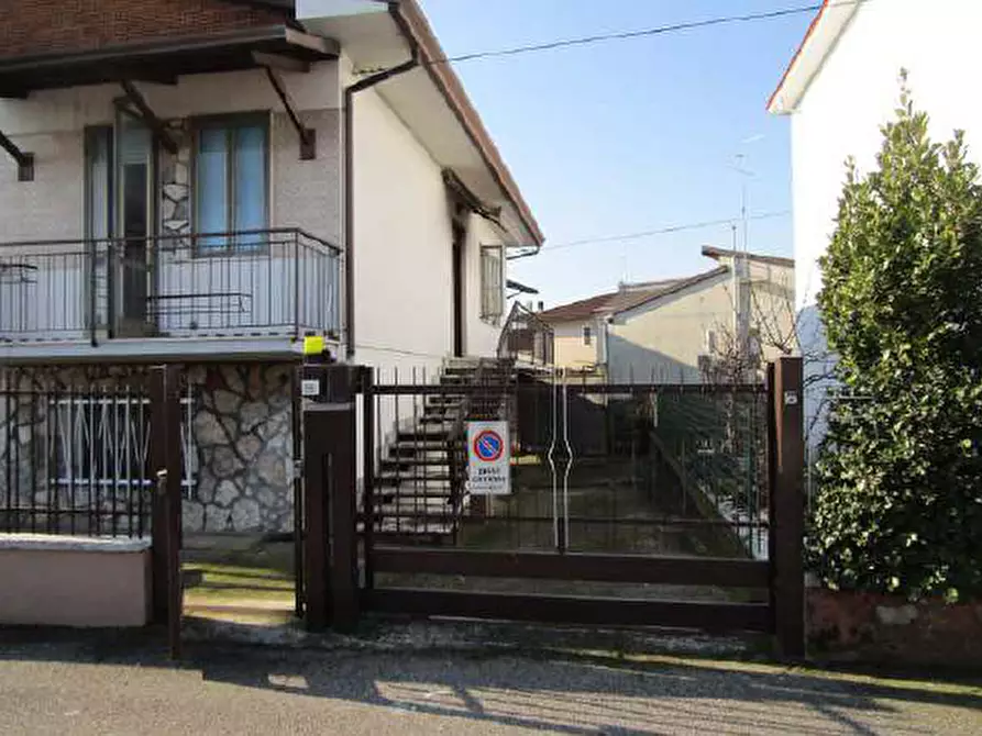 Immagine 5 di Casa indipendente in vendita  in Via Legnaghese 34 a San Giovanni Lupatoto