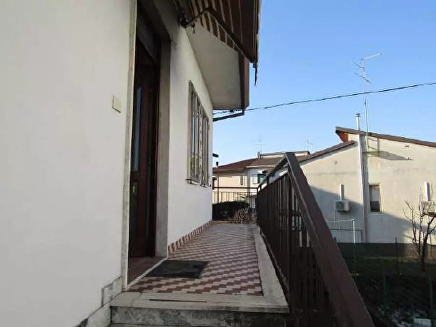 Immagine 11 di Casa indipendente in vendita  in Via Legnaghese 34 a San Giovanni Lupatoto