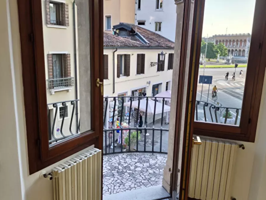 Immagine 4 di Appartamento in affitto  in Via Beato Luca Belludi a Padova