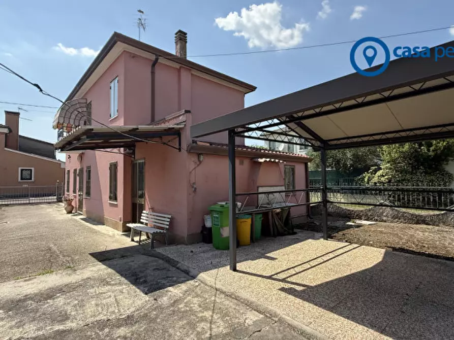 Immagine 3 di Casa indipendente in vendita  in Via Gioachino Rossini, 20 a Ceregnano