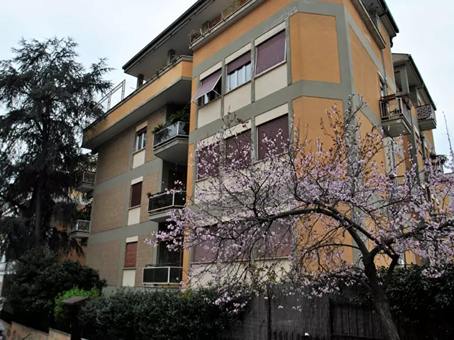 Immagine 2 di Appartamento in affitto  in Via Antonio Cesari a Roma