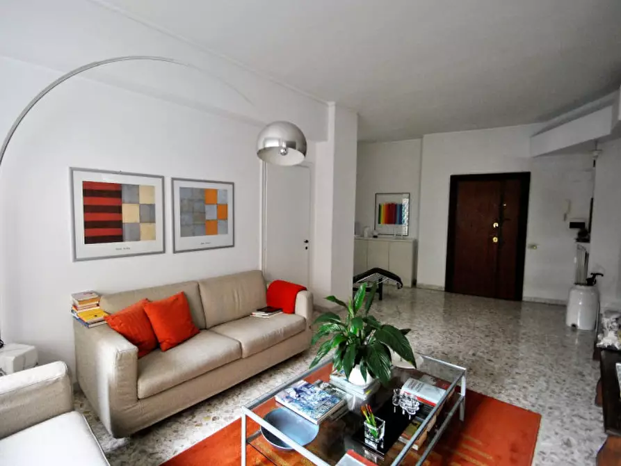 Immagine 4 di Appartamento in affitto  in Via Antonio Cesari a Roma