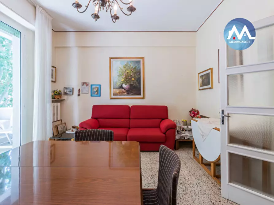Immagine 4 di Appartamento in vendita  in Viale Giovanni Amendola 10 a Pesaro