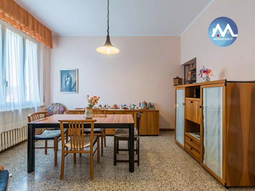 Immagine 14 di Appartamento in vendita  in Viale Cesare Battisti, 10 a Pesaro