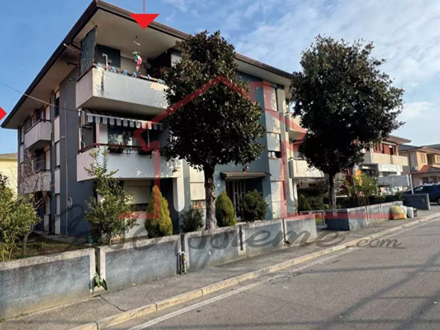 Immagine 1 di Appartamento in vendita  in via Giuseppe Verdi a Trebaseleghe