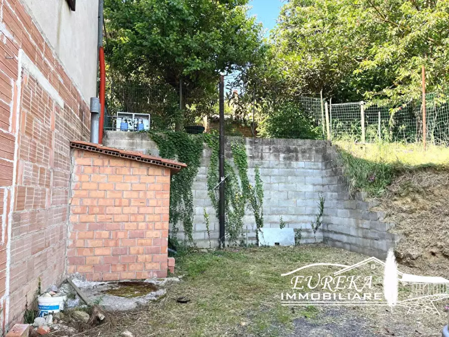 Immagine 31 di Appartamento in vendita  in Sanfatucchio a Castiglione Del Lago