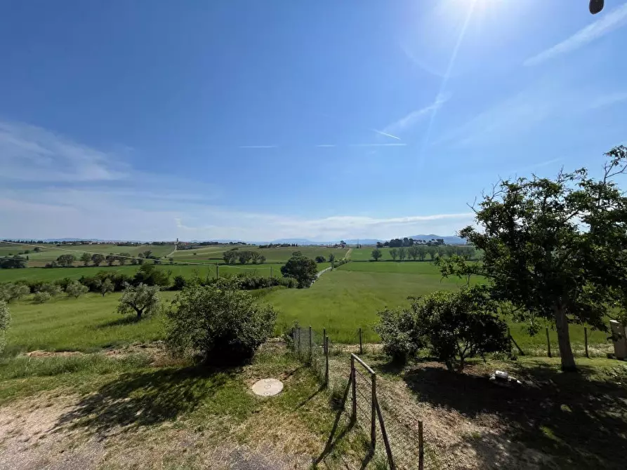 Immagine 35 di Appartamento in vendita  in Sanfatucchio a Castiglione Del Lago