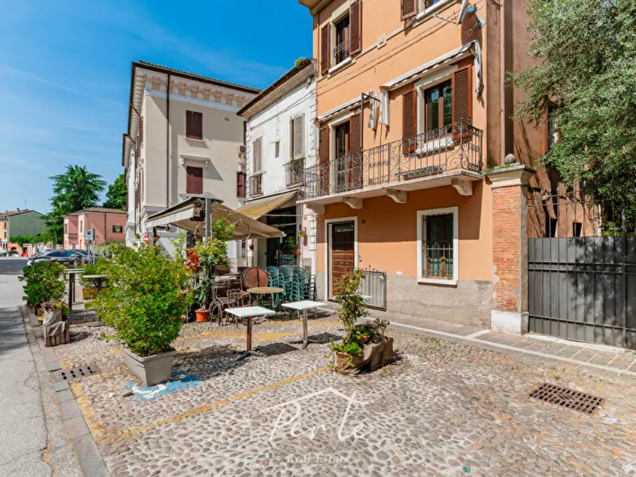 Immagine 31 di Casa indipendente in vendita  in Piazza Virgiliana 19 a Mantova
