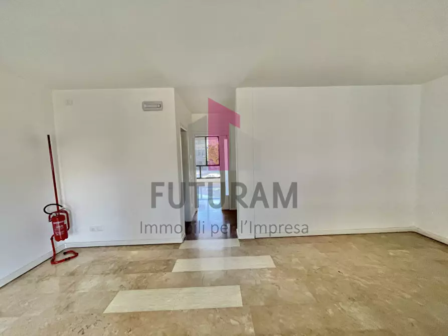 Immagine 4 di Ufficio in affitto  a Arzignano
