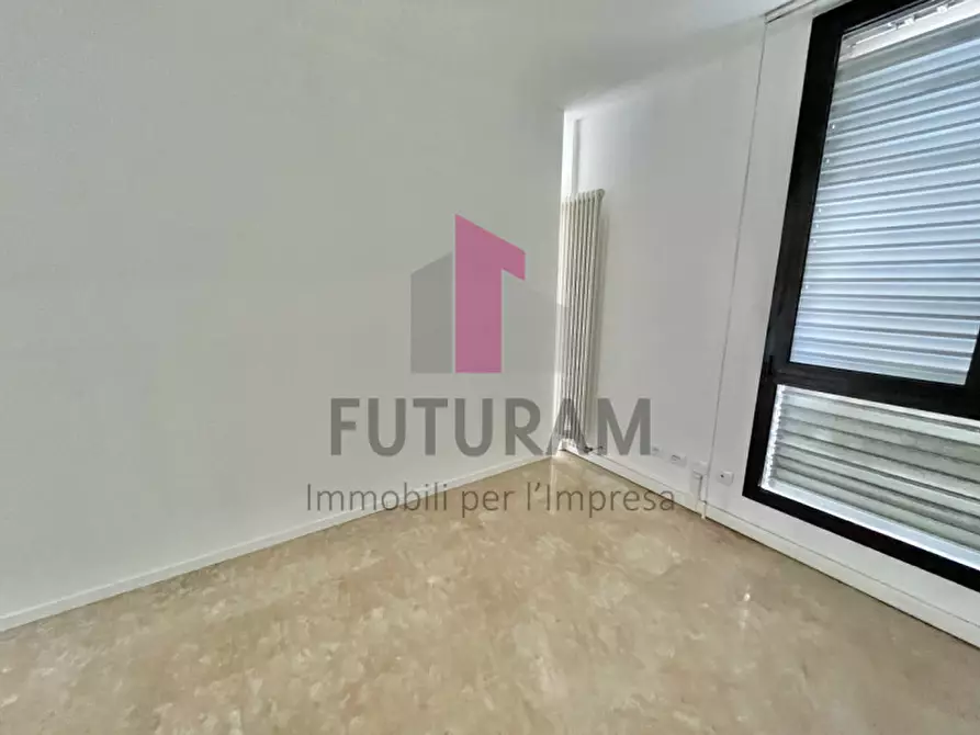 Immagine 22 di Ufficio in affitto  a Arzignano