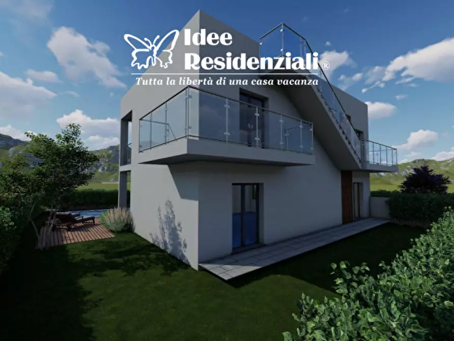 Immagine 8 di Villa in vendita  a Olbia