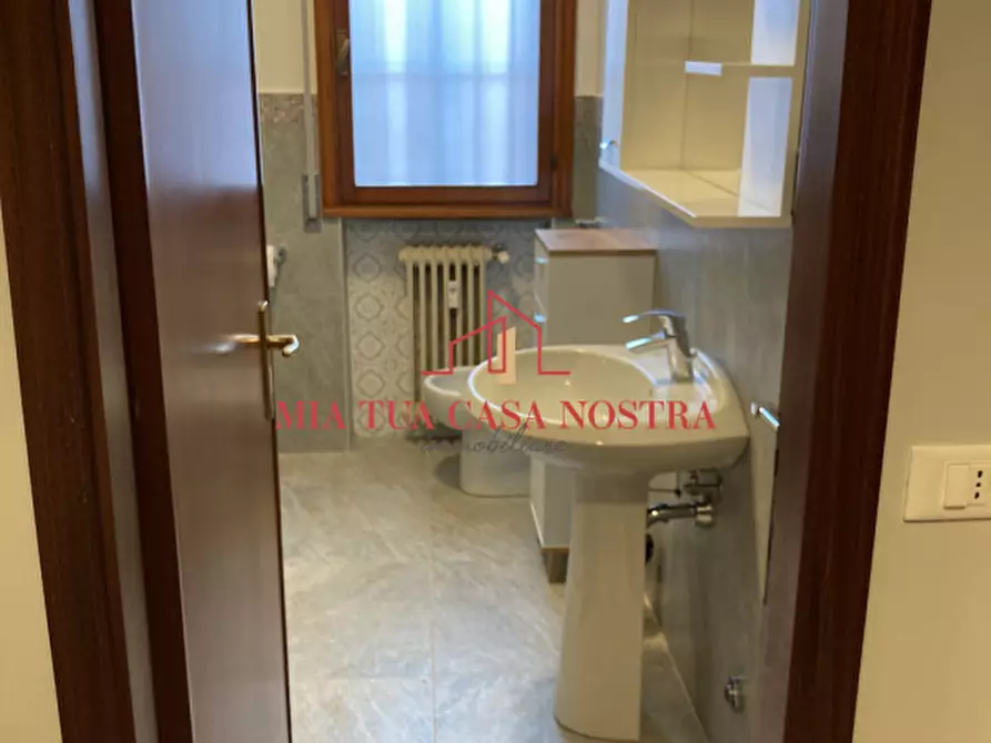 Immagine 15 di Camera in affitto  in Via Vittorio Veneto a Padova
