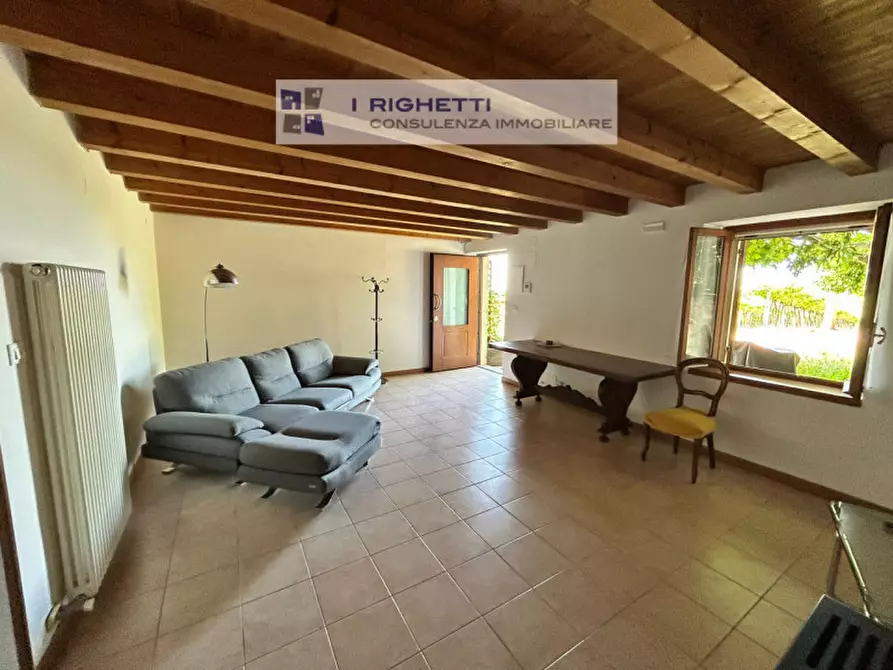 Immagine 3 di Appartamento in vendita  in VIA CA BESI a Negrar di Valpolicella