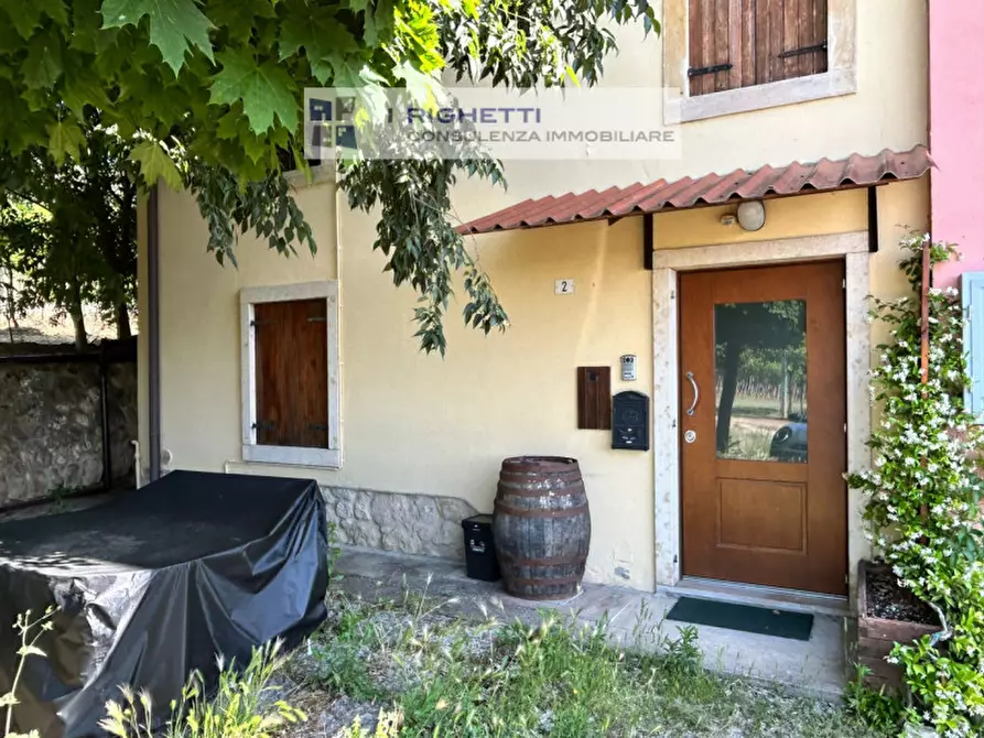 Immagine 16 di Appartamento in vendita  in VIA CA BESI a Negrar di Valpolicella