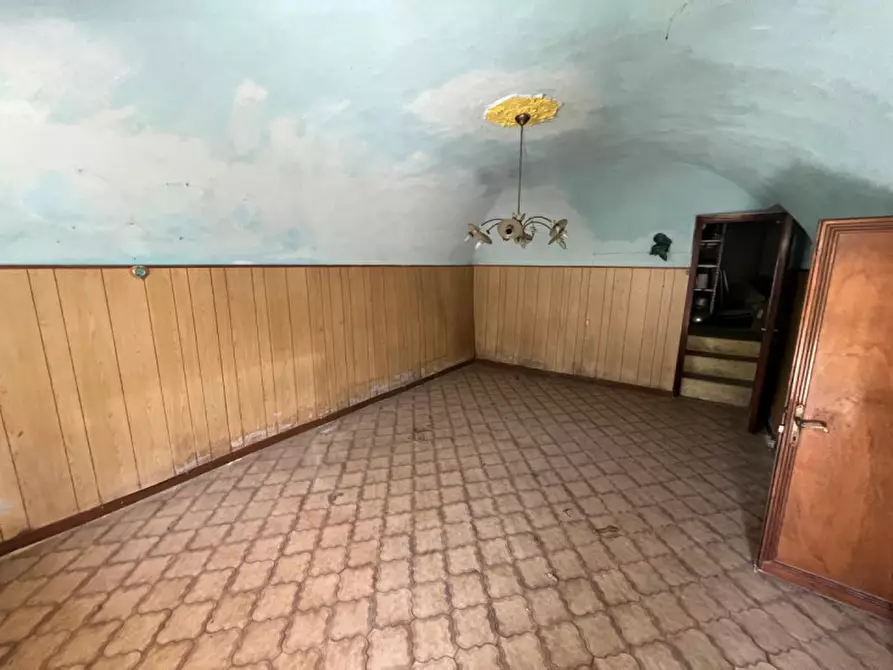 Immagine 6 di Casa indipendente in vendita  in Strada Raviola, 2 a Bairo