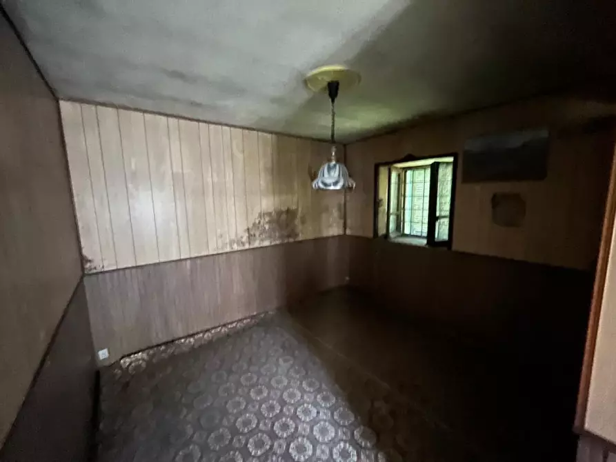 Immagine 10 di Casa indipendente in vendita  in Strada Raviola, 2 a Bairo