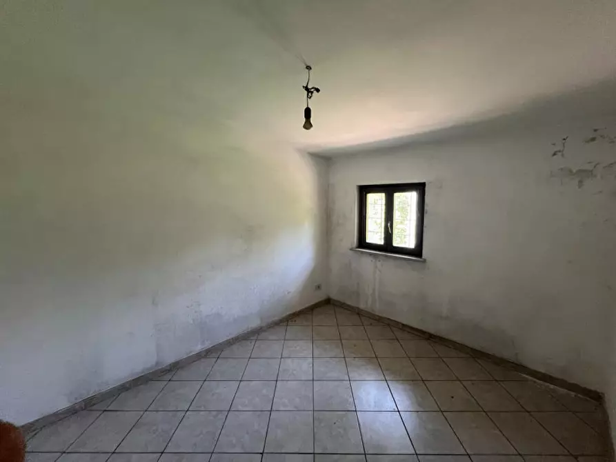 Immagine 18 di Casa indipendente in vendita  in Strada Raviola, 2 a Bairo