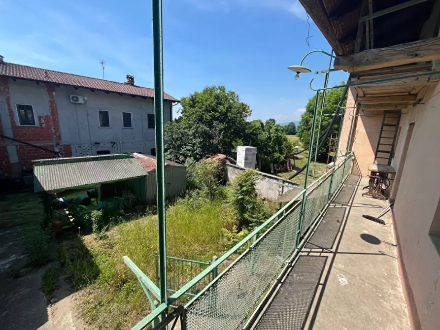 Immagine 25 di Casa indipendente in vendita  in Strada Raviola, 2 a Bairo