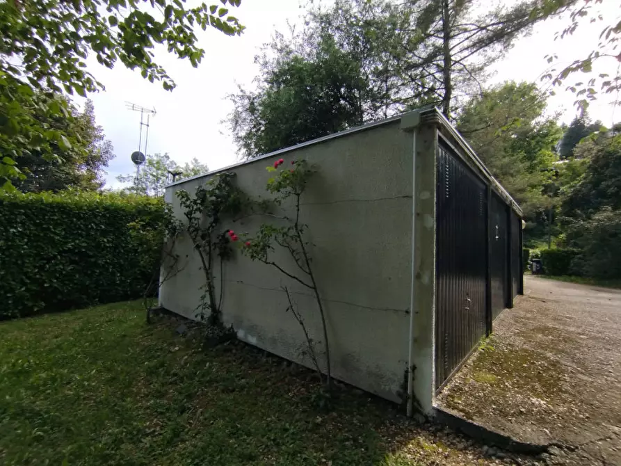Immagine 4 di Garage in vendita  in Via Folis 21 a Pino Torinese