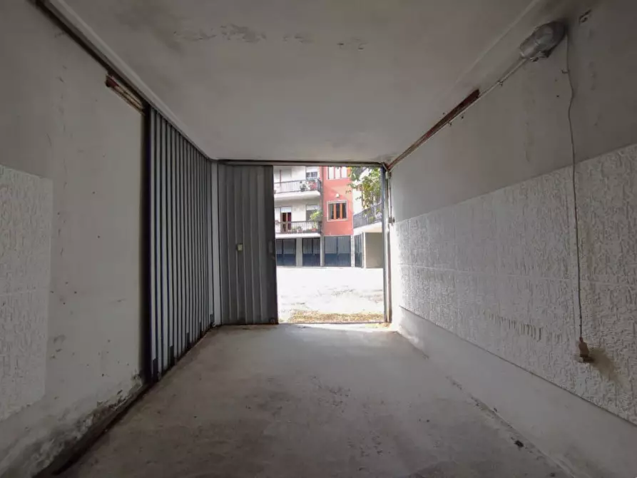Immagine 9 di Garage in vendita  in Via Folis 21 a Pino Torinese
