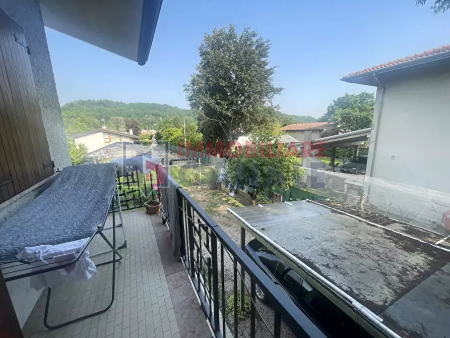 Immagine 17 di Casa bifamiliare in vendita  in Via Giovanni Pascoli, 20 36010 Chiuppano (VI) a Chiuppano