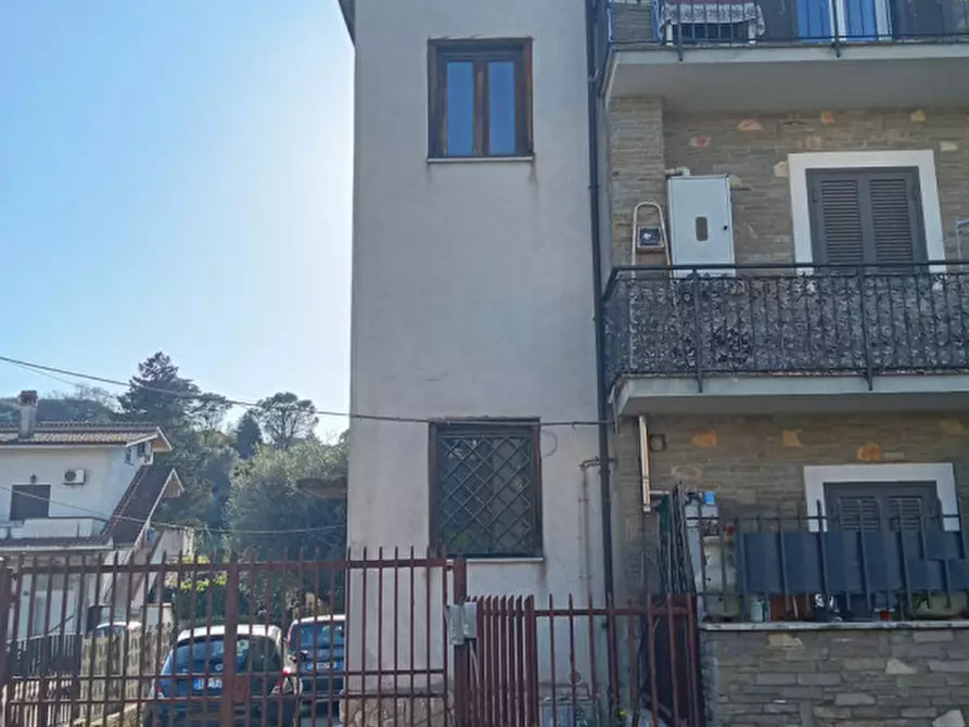 Immagine 1 di Appartamento in vendita  in Via di Santa Lucia 129 a Fonte Nuova