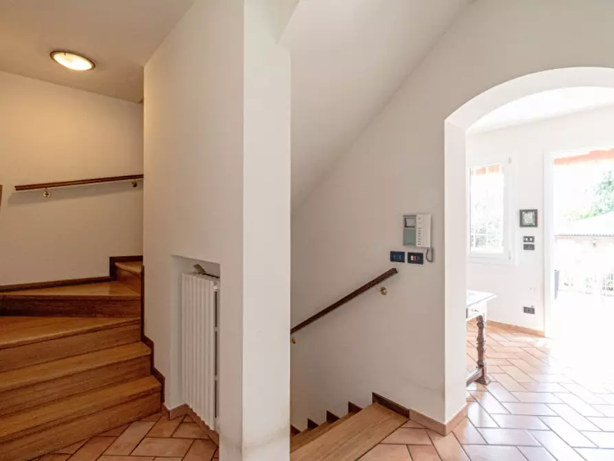 Immagine 25 di Casa bifamiliare in vendita  in Via dei Pini a Pianoro