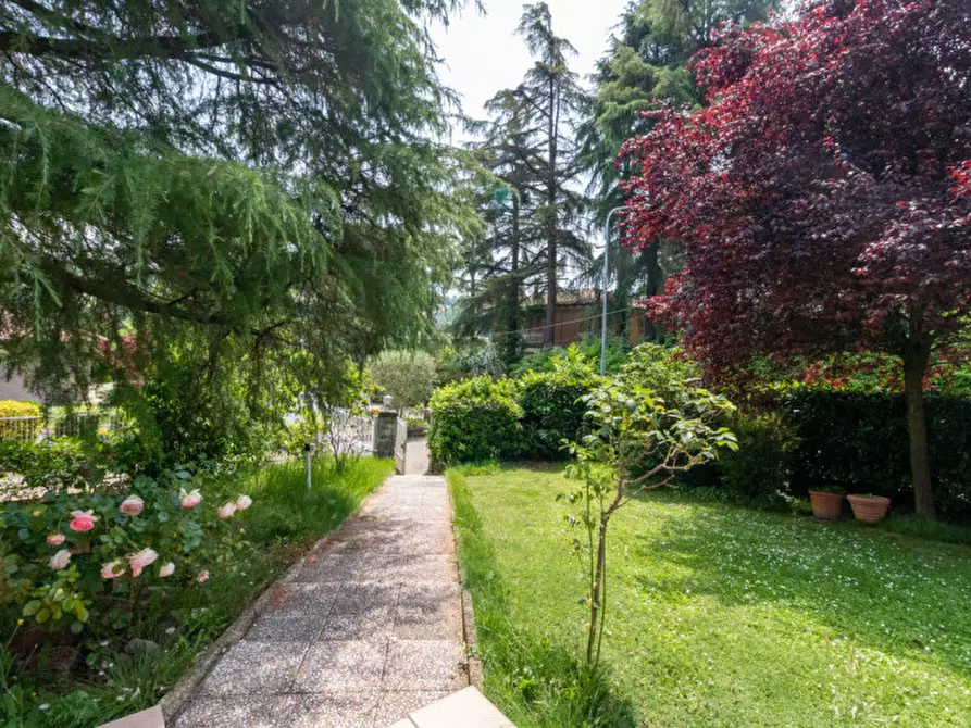 Immagine 31 di Casa bifamiliare in vendita  in Via dei Pini a Pianoro