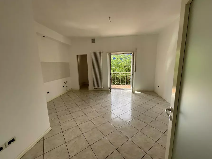 Immagine 3 di Appartamento in vendita  in VIA GOCCIADORO 113 a Trento