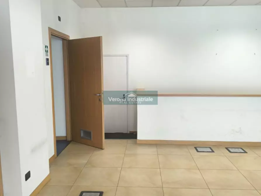 Immagine 5 di Ufficio in affitto  in Circonvallazione Raggio di Sole a Verona